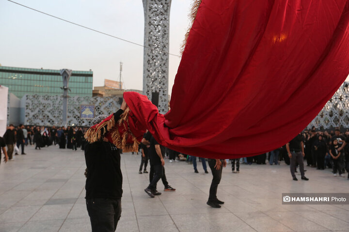 خیمه سوزان عصر عاشورا در میدان امام حسین (ع)