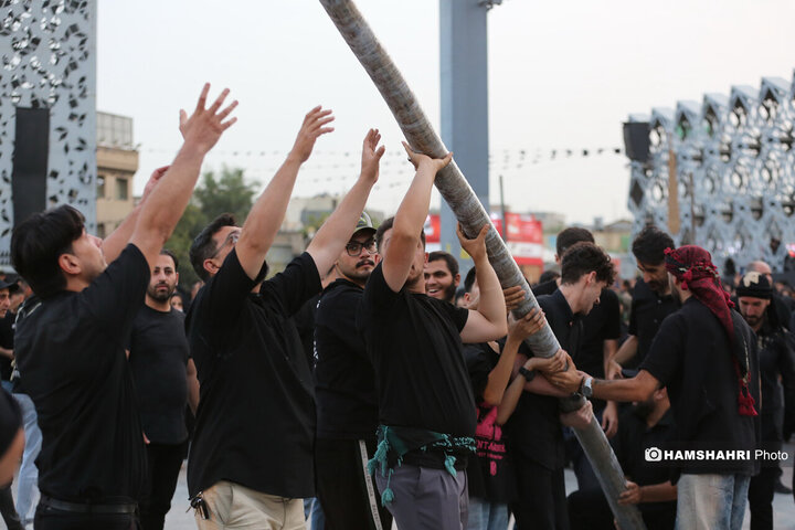 خیمه سوزان عصر عاشورا در میدان امام حسین (ع)