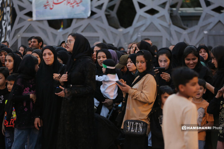 خیمه سوزان عصر عاشورا در میدان امام حسین (ع)