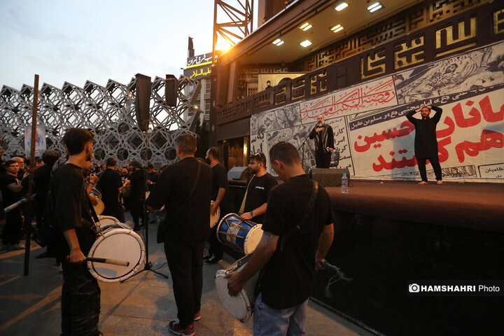 خیمه سوزان عصر عاشورا در میدان امام حسین (ع)