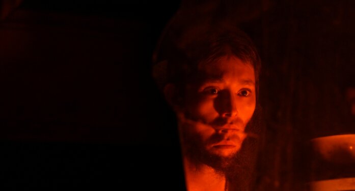 همسر نوید محمدزاده برای پیدا کردن عضو گمشده خانوادهاش تغییر چهره داد + تصویر