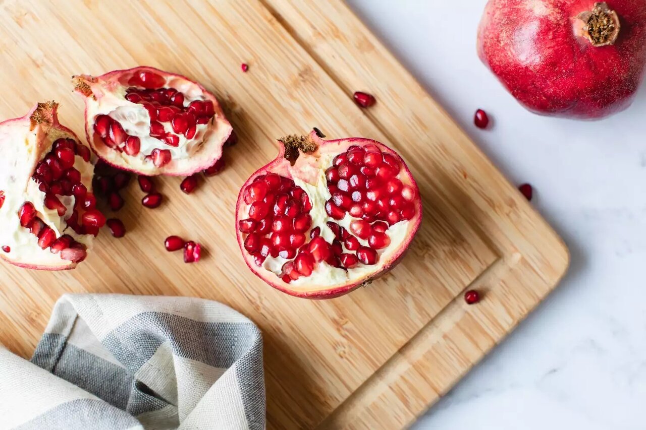 چه بخوریم تا پوست آفتابسوخته زودتر بهبود پیدا کند؟