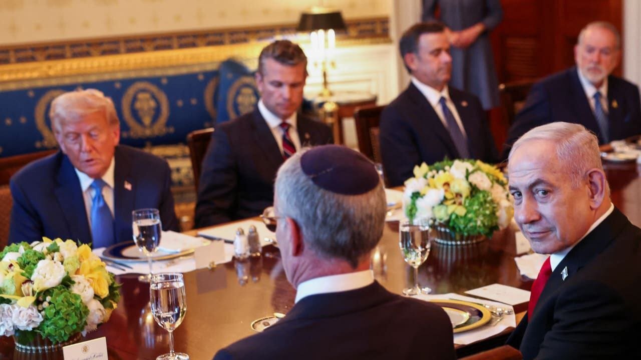 در دیدار بی بی و ترامپ چه گذشت؟ + تصاویر | ۲۰ سال برای حمله به ایران تمرین کردیم | قدردان ایران هستم! | زمان مذاکرات بعدی با ایران مشخص شده است