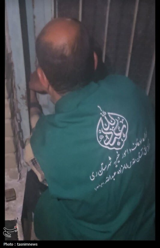 حفاری مشکوک در یک امامزاده در شهرری + ویدئو