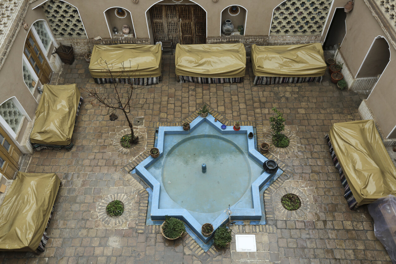 ایرانیان برای خنکشدن در دل تابستان گرم چه میکردند؟