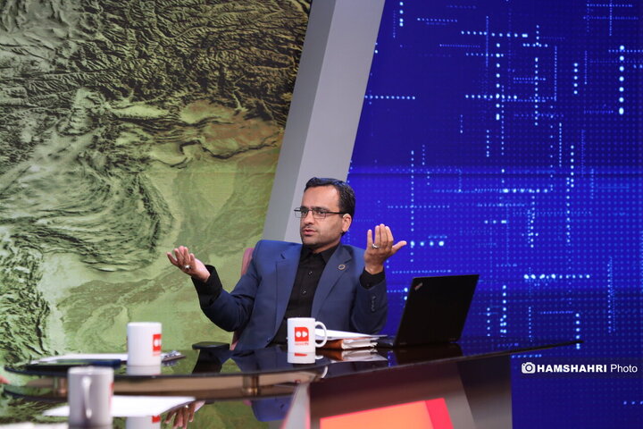 بررسی بیانیه ۱۸۰ اقتصاددان