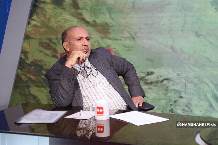 بررسی بیانیه ۱۸۰ اقتصاددان