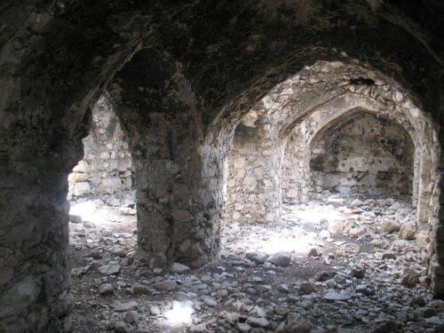 کاروانسرای چشمه دوبرار