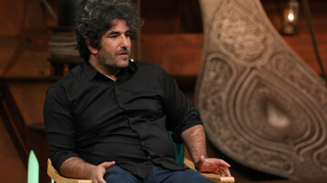 پهلوی ۵۰۰ نفر از این مردم را داشت، سقوط نمی‌کرد