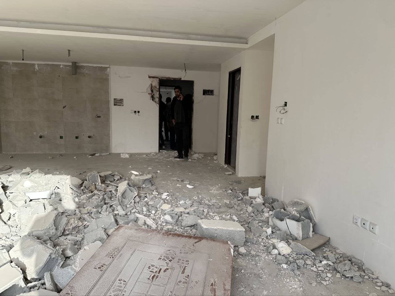 انتشار اولین تصاویر از انفجار گاز در چیتگر؛ ببینید | شدت و میزان تخریب را ببینید