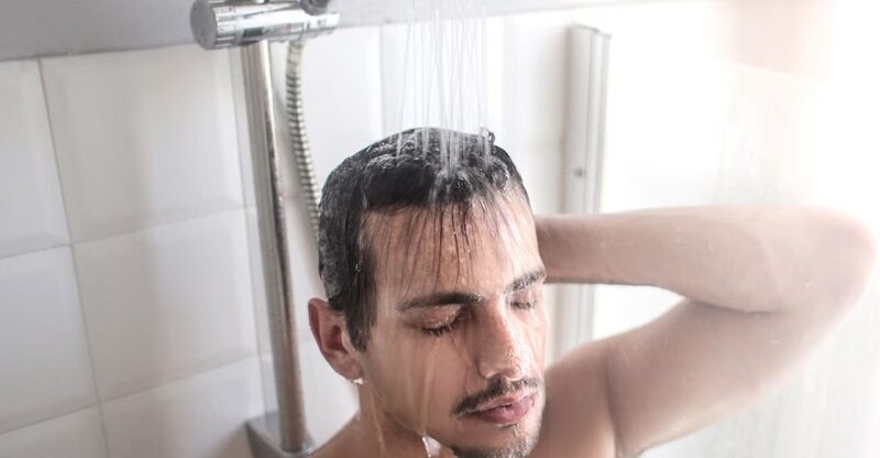 چرا صرف هزینه بیهوده؟ حمام ساده برای پوست کافی است