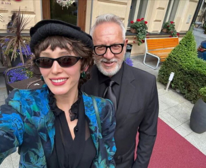 استایل متفاوت و معنادار فرشته حسینی همسر نوید محمدزاده در یک جشنواره خارجی | تصاویر