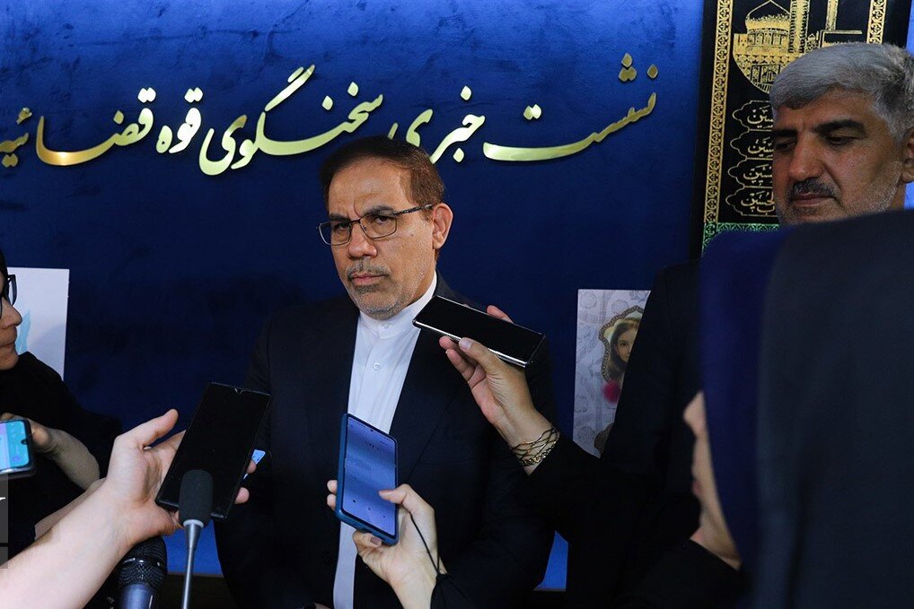 پرونده پسر و عروس کاظم صدیقی به دادگاه رفت | جزئیات آخرین وضعیت متهمان | پرونده کرسنت به کجا رسید؟ اصغر جهانگیر