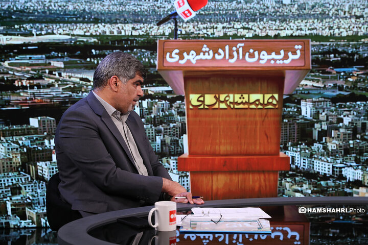 گفتگو با شهردار منطقه 21، تریبون ازاد