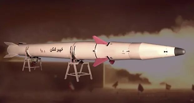 این موشک ایرانی استاد نفوذ به سپر موشکی است + عکس  | ایران چند هزار موشک بالستیک دارد؟