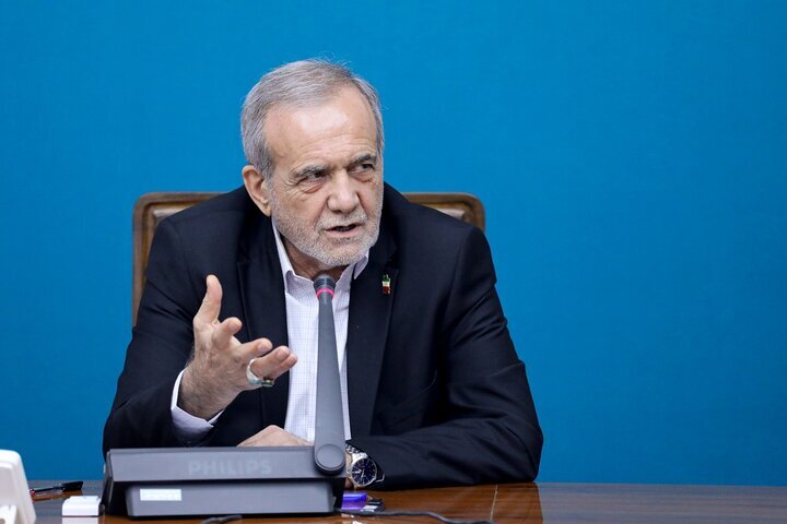 پزشکیان: در اینکه بنزین باید گران شود شکی نیست | آب را هم ۱۵۰۰ تومان نمیدهند اما... مسعود پزشکیان