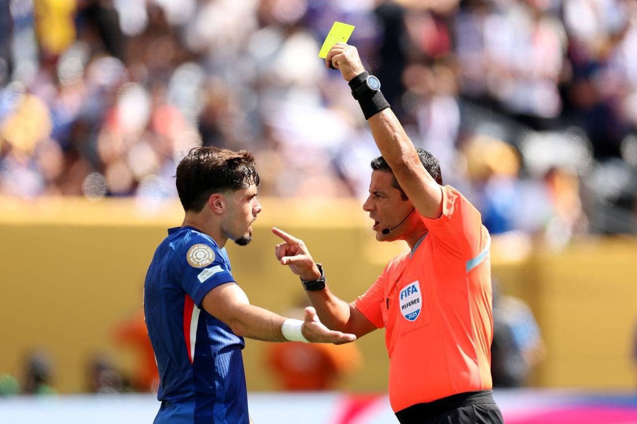 تصاویری از قضاوت علیرضا فغانی در فینال جام جهانی باشگاهها