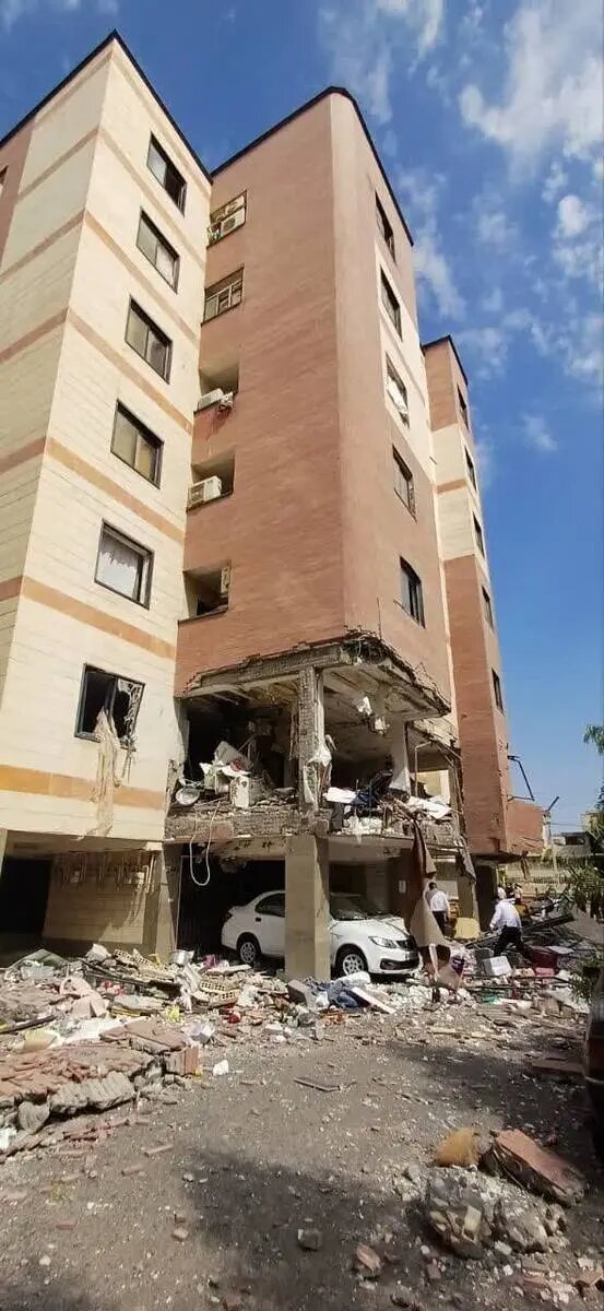 تصاویر جدید از لحظات پس از انفجار منزل مسکونی در پردیسان قم | استاندار: این حادثه تروریستی نبوده است