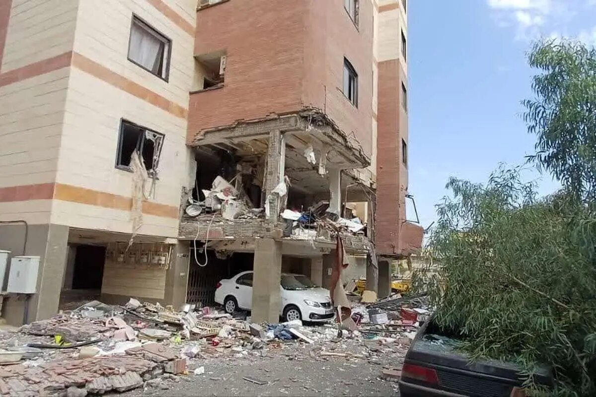 تصاویر جدید از لحظات پس از انفجار منزل مسکونی در پردیسان قم | استاندار: این حادثه تروریستی نبوده است