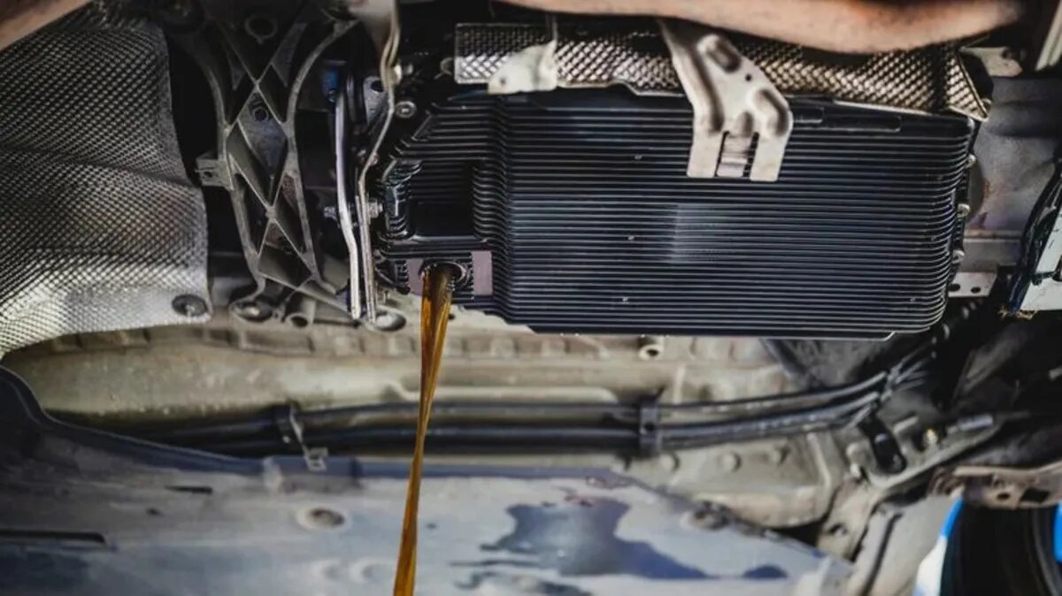 ۵ اشتباه رایج که به گیربکس اتوماتیک خودرو آسیب میزند