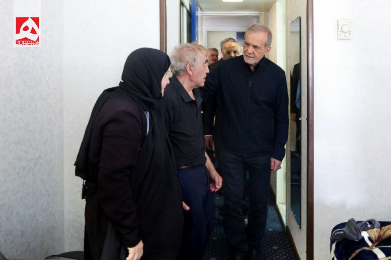 بازدید پزشکیان، زاکانی و معتمدیان از وضعیت اسکان خانواده‌های جنگ زده | تصاویر
