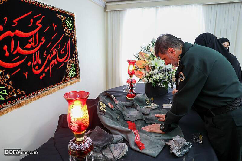 دلتنگی و گریه سردار رادان در فراق شهید سلامی | تصاویر