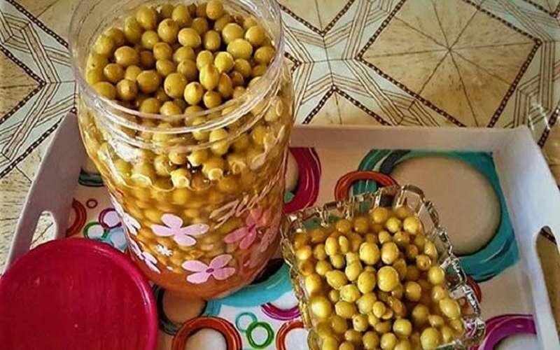 فوت و فن تهیه غوره شور خانگی با بهترین روشها