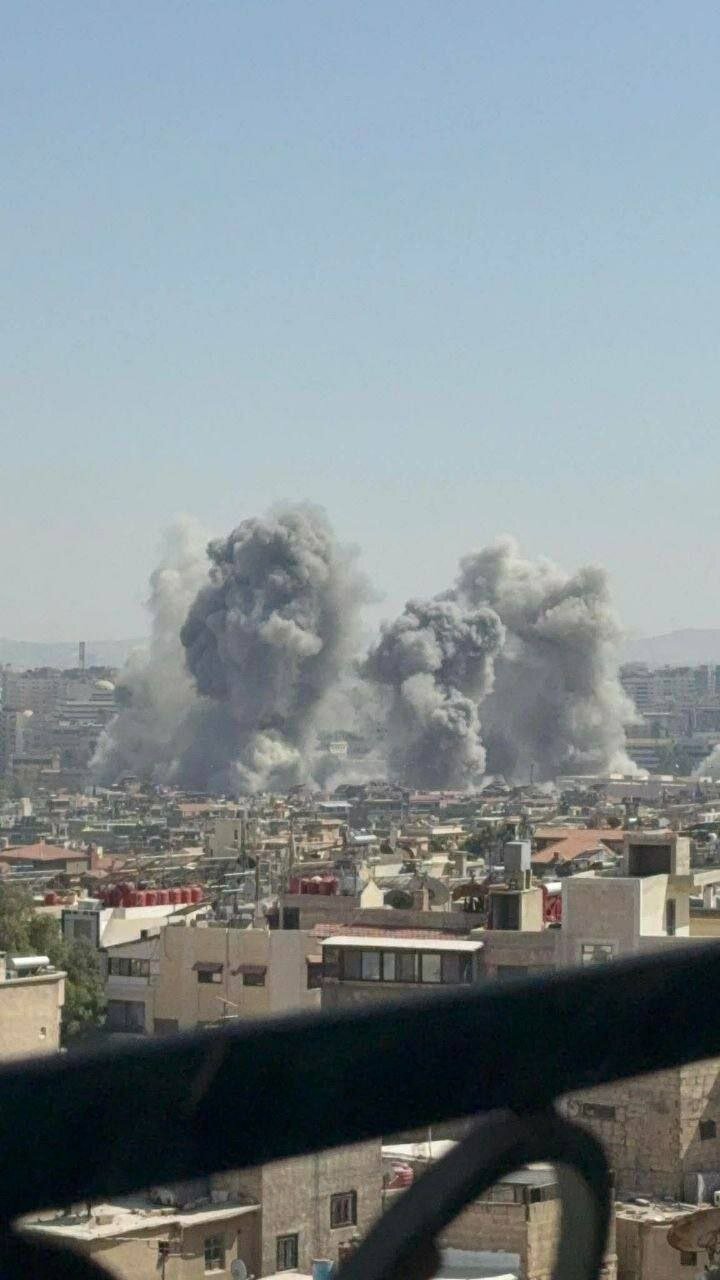 جدیدترین تصاویر از ستاد کل ارتش تحریرالشام در دمشق پس از حملات جنگندههای رژیم صهیونیستی