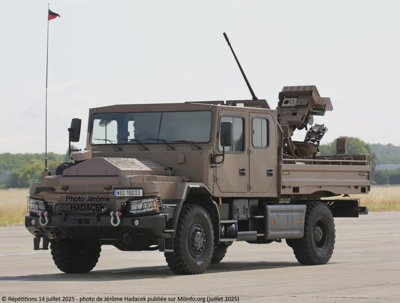 سیستم دفاع هوایی جدید فرانسه برای مقابله با پهپادها + تصاویر