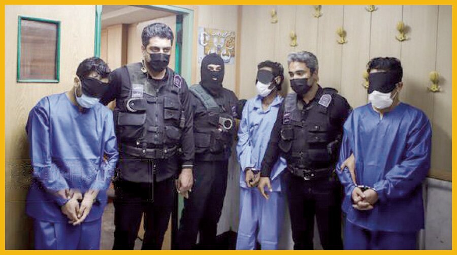 اعتراف گنگسترهای خطرناک به ۲ قتل و دهها سرقت مسلحانه + عکس | خاکستر جسد را با خاک مخلوط کردیم و...