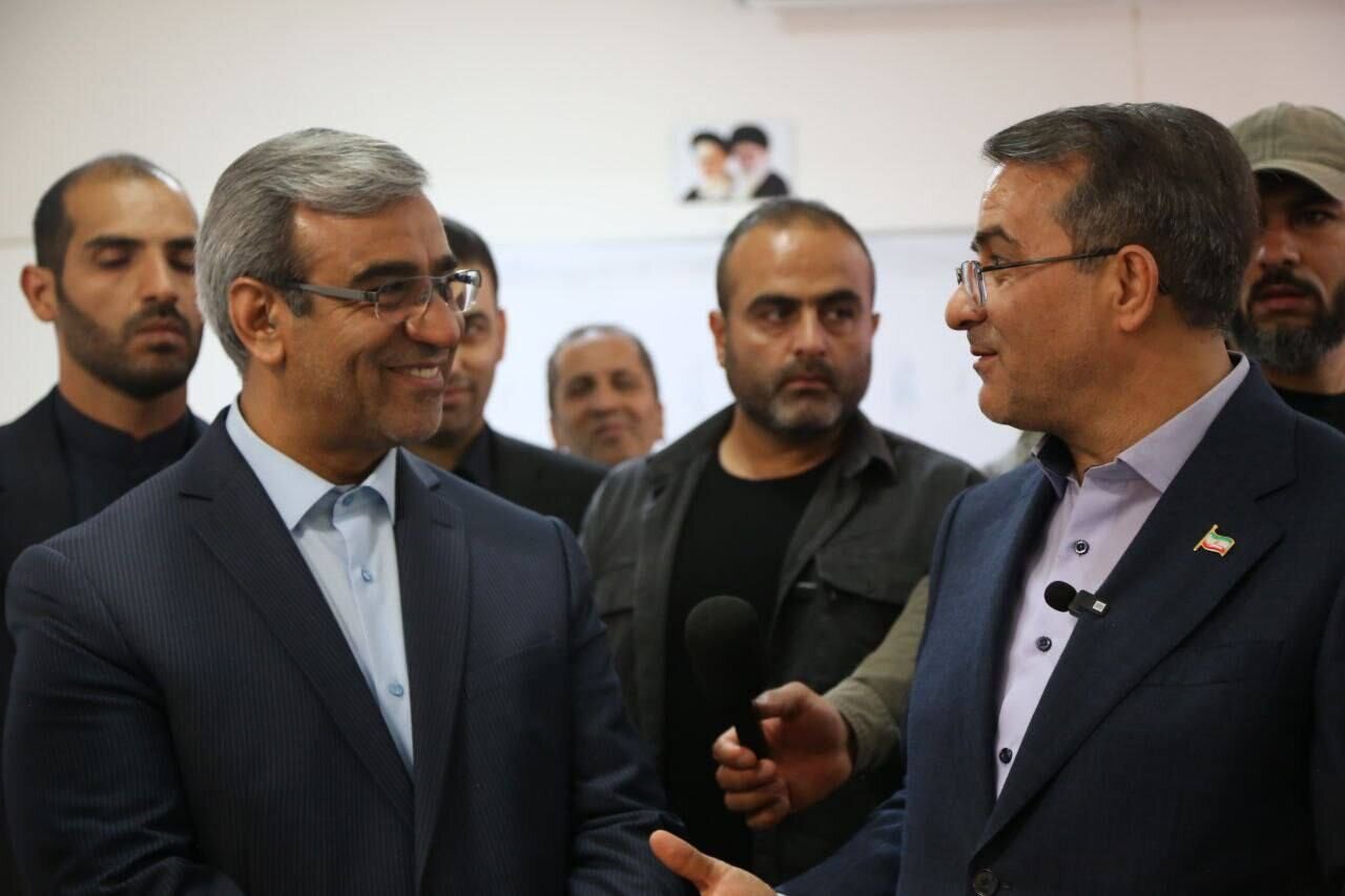 خبر خوش دولت؛ ۱۰۰ هزار نفر امسال استخدام دولت می شوند + جزئیات