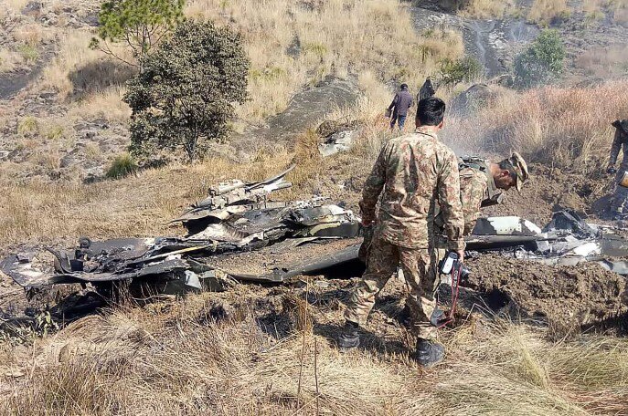 ترامپ بالاخره اعتراف کرد؛ ۵ جنگنده در این جنگ سرنگون شدند+ عکس