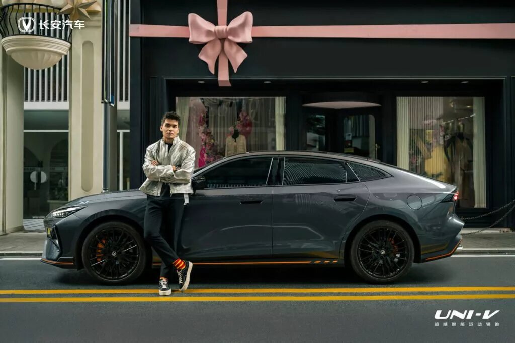 نسل جدید چانگان Uni-V با ظاهر جدید و پیشرفتهای فنی | تصاویر