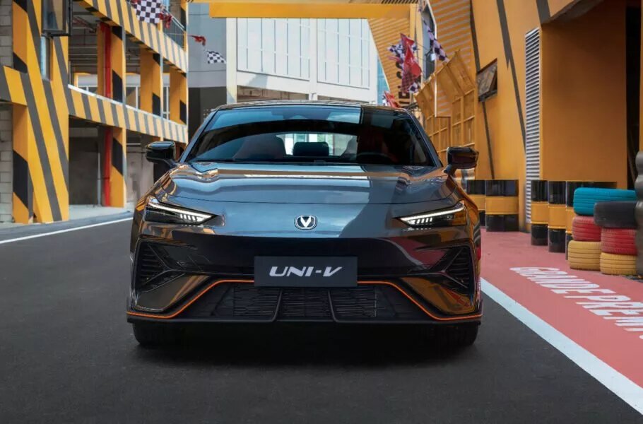 نسل جدید چانگان Uni-V با ظاهر جدید و پیشرفتهای فنی | تصاویر