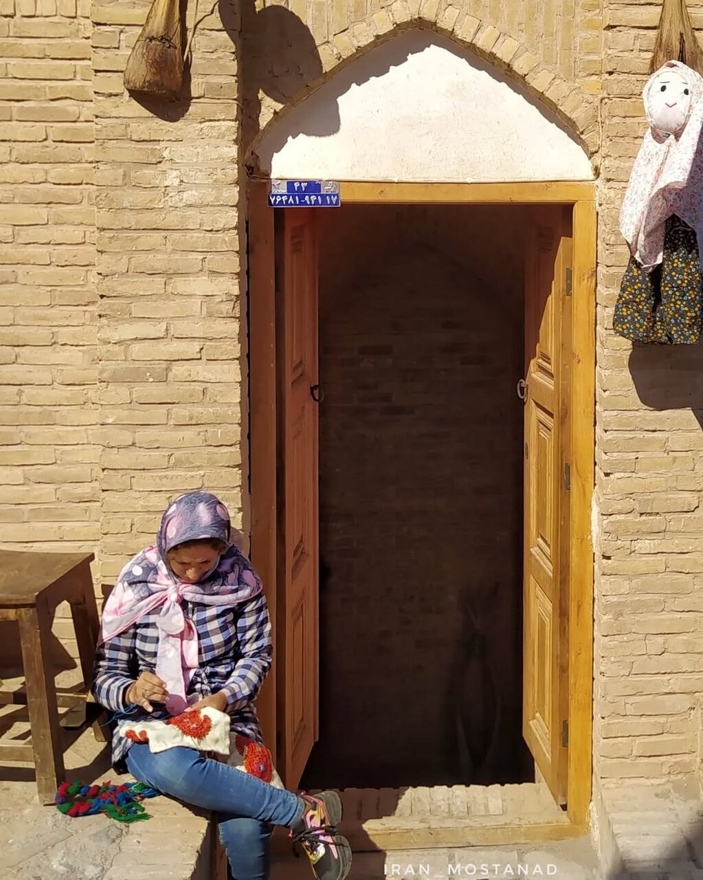 روستایی که با زنانش جهانی د| قصه مشهور شدن یک روستا در دل کویر لوت