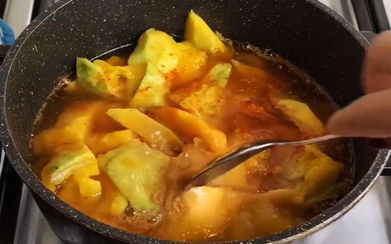 طرز تهیه سس انبه؛ تجربهای متفاوت در آشپزخانه