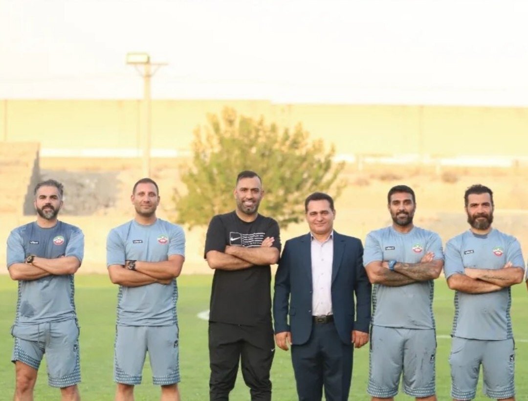 پایان شایعات درباره گلزن سابق استقلال + عکس