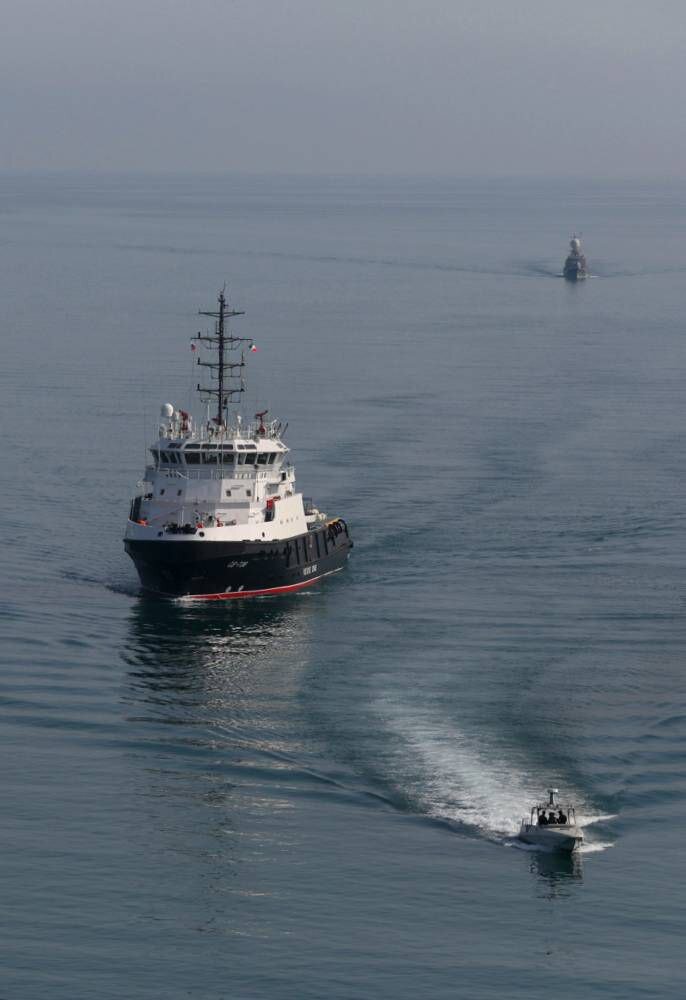 شناور روسیه وارد دریای خزر شد | تصاویر