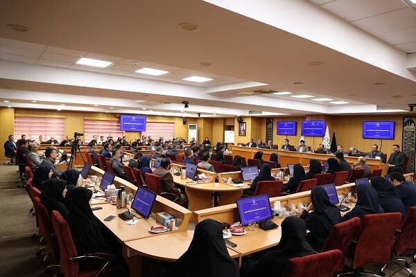 «نشست فصلی مدیران حوزه معاونت مالی و اقتصاد شهری»