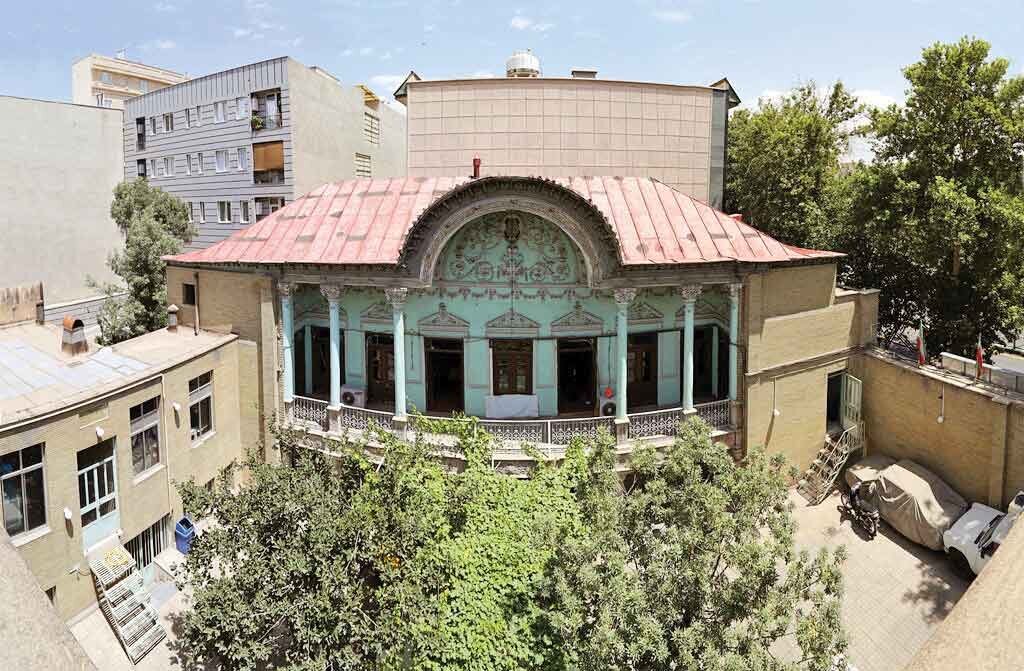 سیاحت در بناهای تاریخی به جا مانده از عهد قاجار