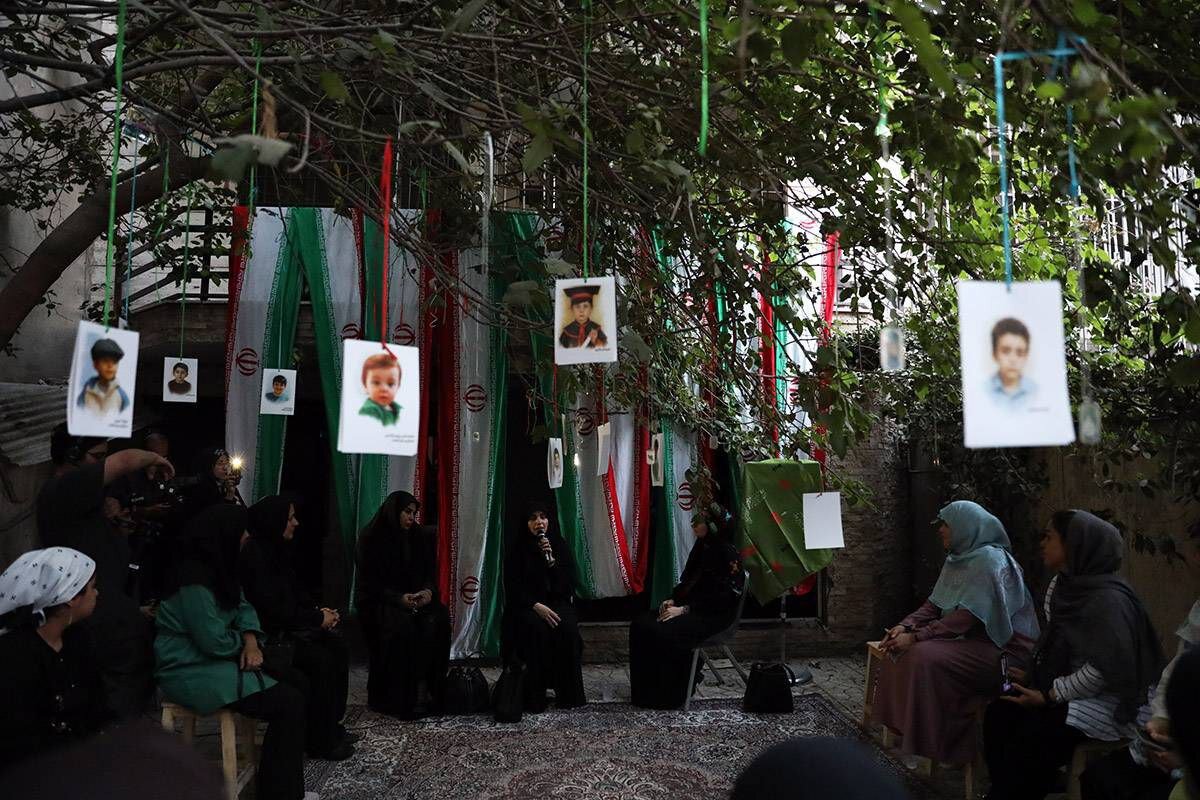 مادران قصه گو