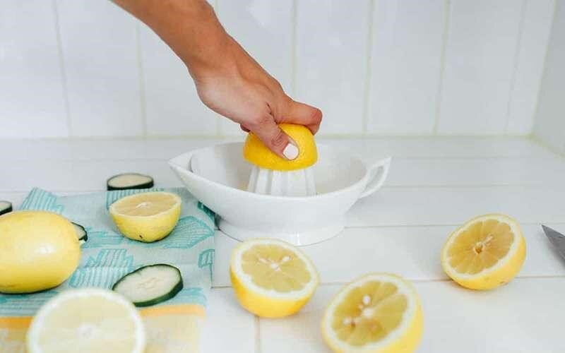 آبلیمو خانگی بهتره یا شرکتی؟ بررسی کامل و علمی