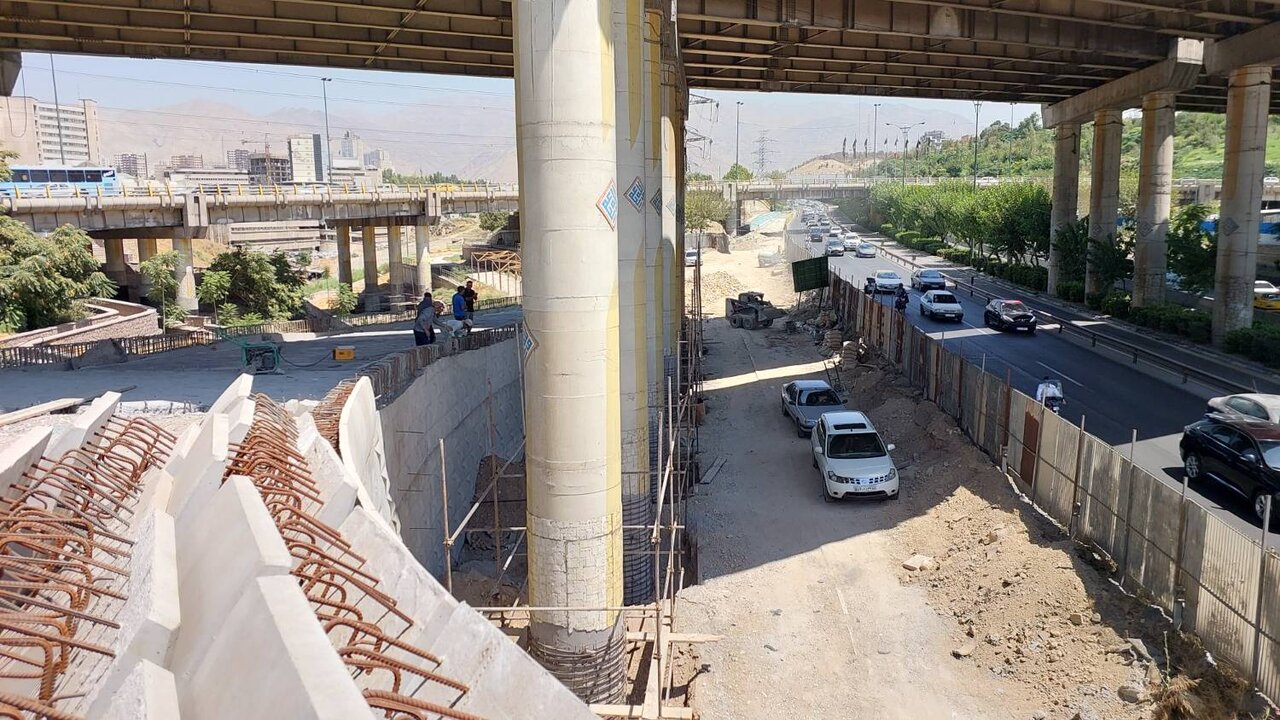 کاهش۷.۵ کیلومتری مسیر تردد در بزرگراه چمران