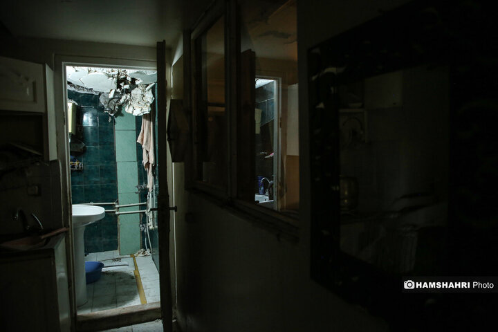 منازل مسکونی خسارت دیده در جنگ تحمیلی ۱۲ روزه اطراف اوین