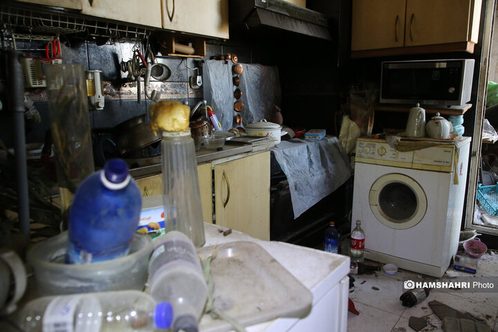 منازل مسکونی خسارت دیده در جنگ تحمیلی ۱۲ روزه اطراف اوین