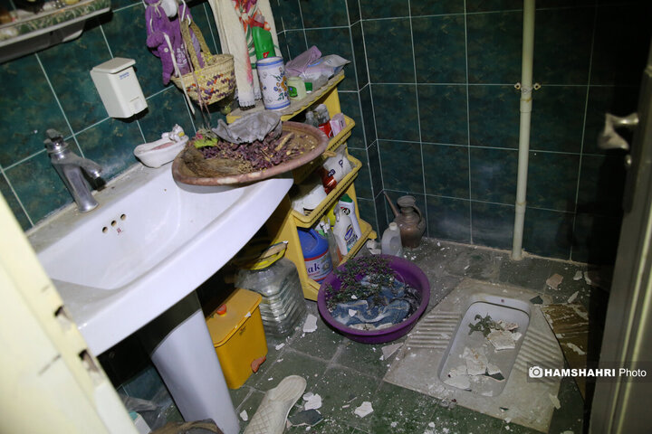 منازل مسکونی خسارت دیده در جنگ تحمیلی ۱۲ روزه اطراف اوین