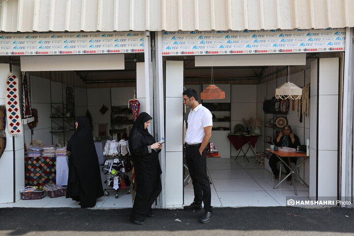 افتتاح نخستین بازارچه زنان سرپرست خانوار در میدان تره‌بار پیامبر منطقه ۵