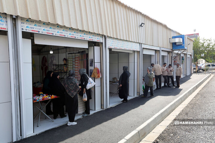 افتتاح نخستین بازارچه زنان سرپرست خانوار در میدان تره‌بار پیامبر منطقه ۵