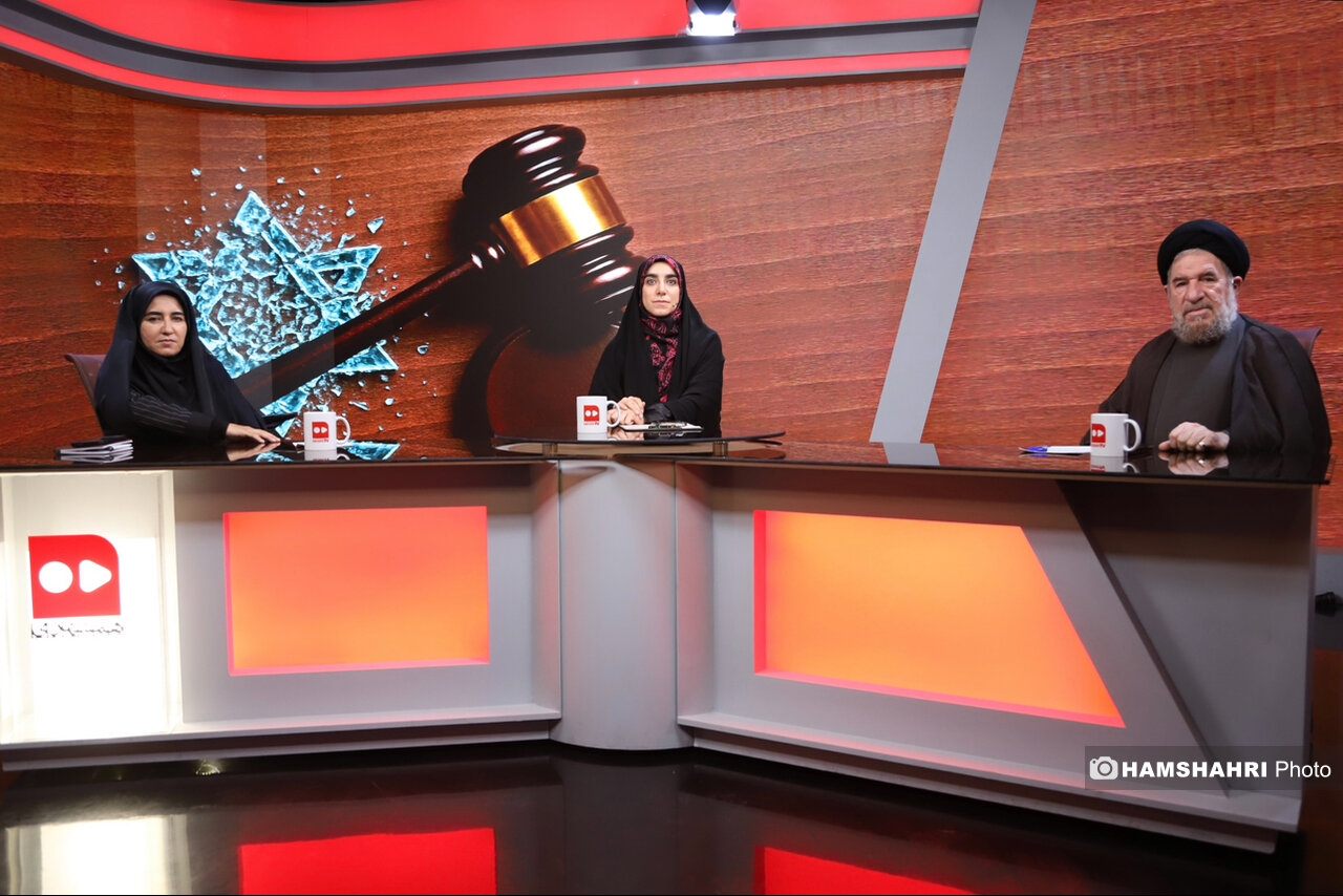 میزگرد با موضوع پیگیری جنایات اسرائیل در جنگ
