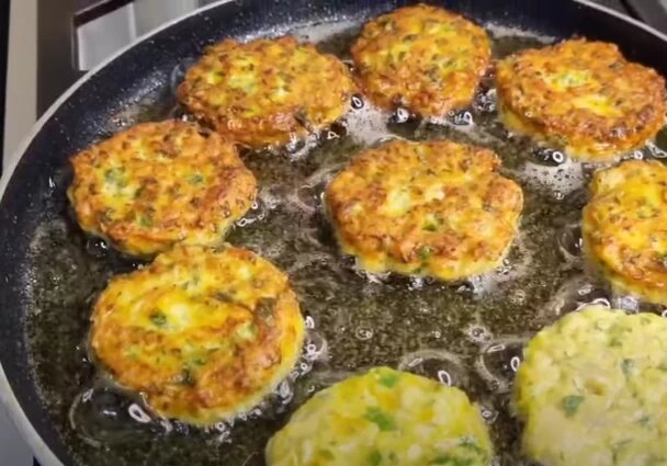 طرز تهیه کتلت روسی با مرغ ؛ ساده و خوشمزه بدون جذب روغن